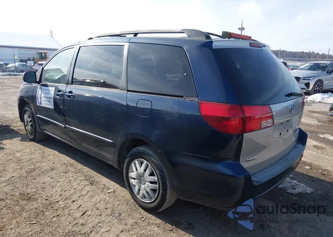 2004 Toyota Sienna Le z USA, uszkodzony, nr VIN 5TDZA23C94S196609
